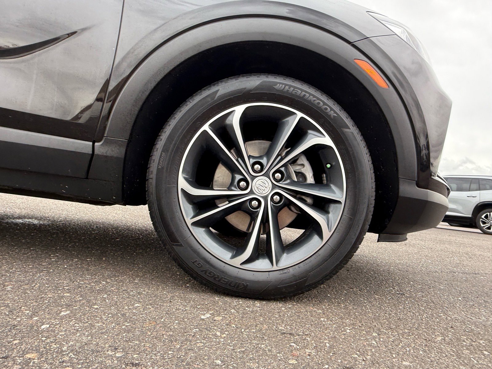 Used 2022 Buick Encore GX Select image 9