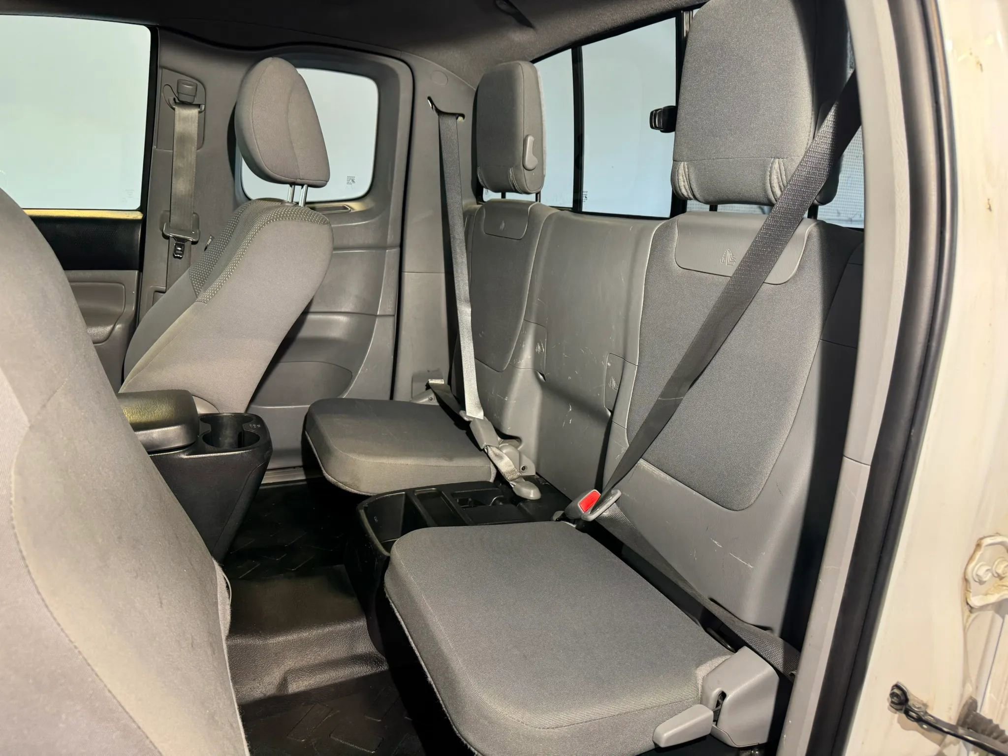 Used 2013 Toyota Tacoma 2WD Access Cab w/ Convenience Pkg image 11