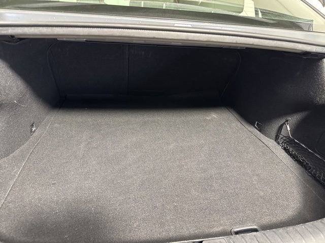 Used 2023 Genesis G70 2.0T image 18