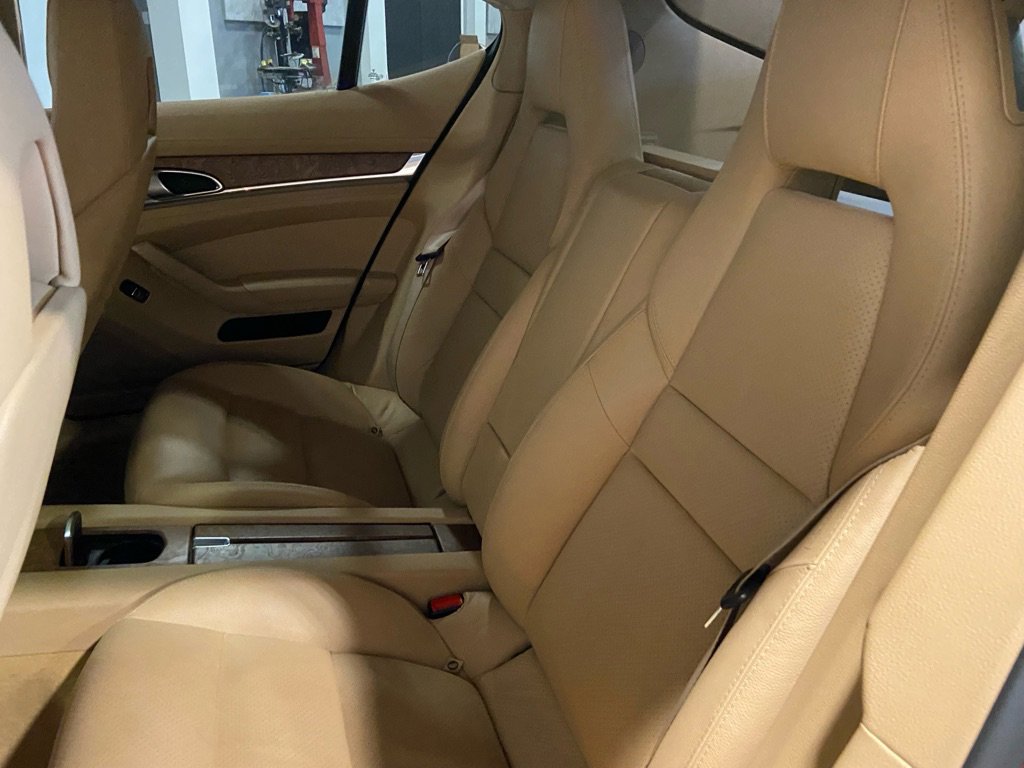 Used 2011 Porsche Panamera image 23