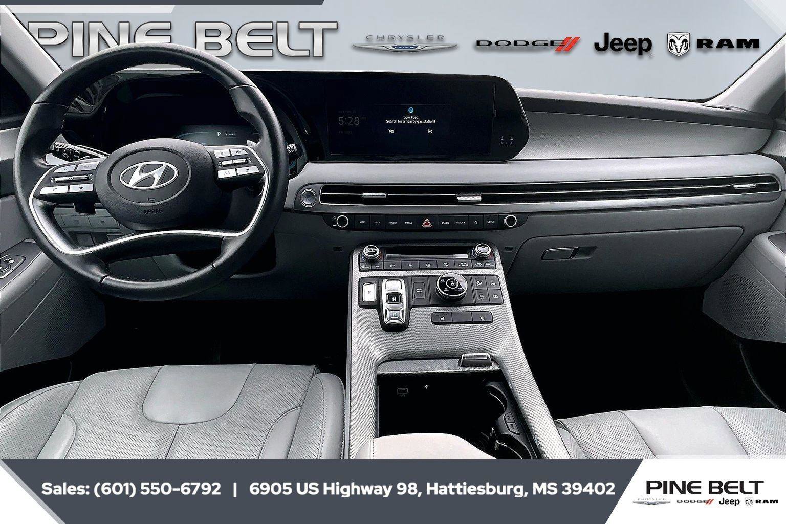 Used 2025 Hyundai Palisade SEL image 13