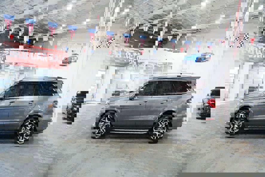 Used 2018 Mercedes-Benz GLS 550 4MATIC image 6