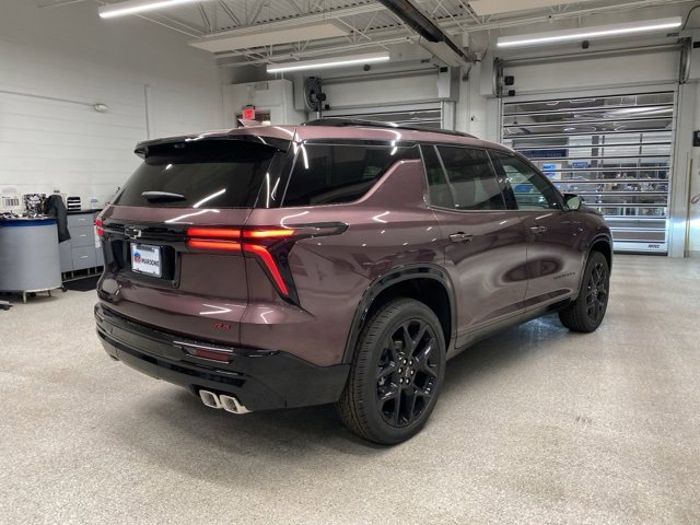 New 2026 Chevrolet Traverse RS w/ LPO, Floor Liner Package image 5
