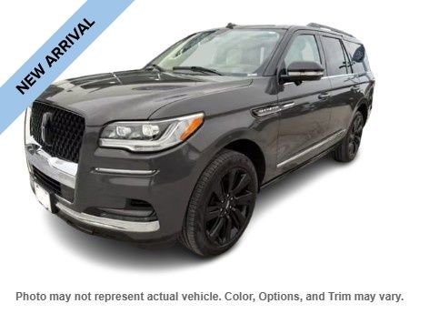 Used 2023 Lincoln Navigator Black Label image 1