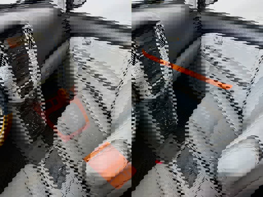 Used 2004 Lexus RX 330 image 11