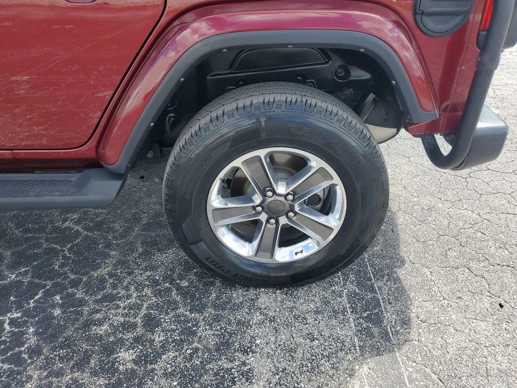 Used 2022 Jeep Wrangler Unlimited Sahara image 19