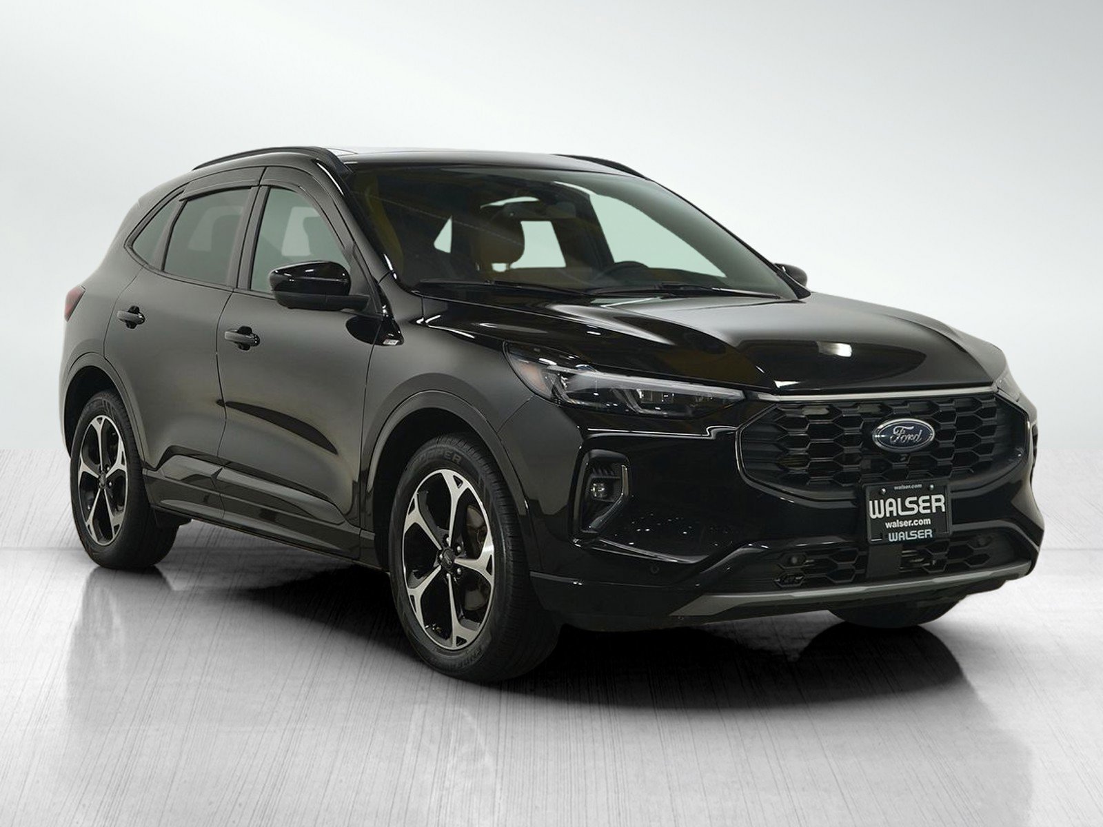 Used 2023 Ford Escape ST-Line Elite image 7