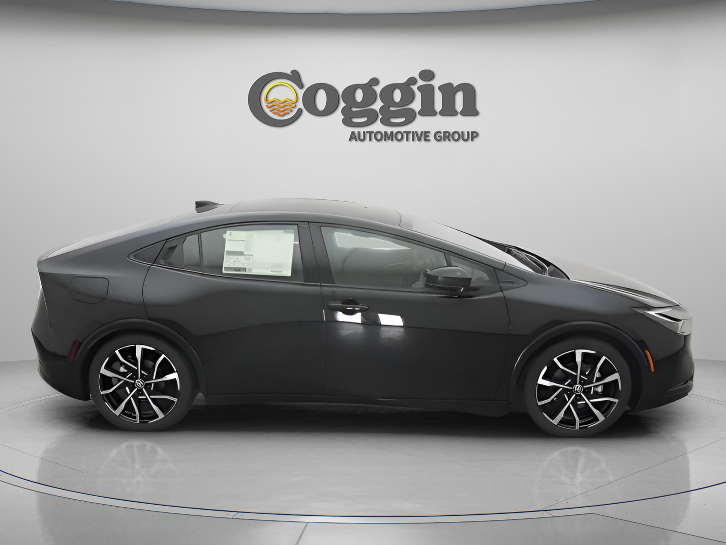 New 2026 Toyota Prius Plug-In Hybrid FWD image 23