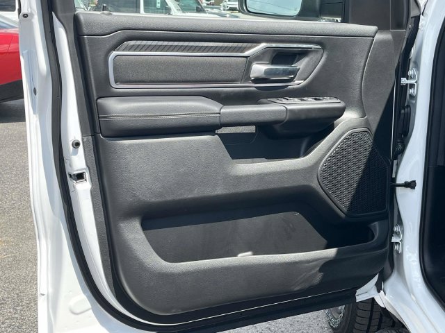 New 2027 RAM 1500 4x4 Crew Cab image 11