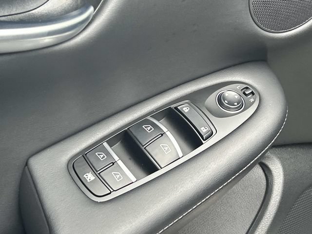 Certified 2025 INFINITI QX50 Pure AWD/4WD image 19