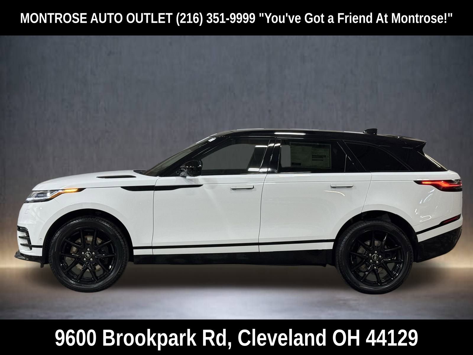 New 2026 Land Rover Range Rover Velar Dynamic SE image 2