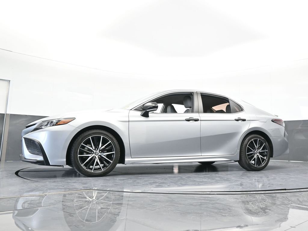 Used 2022 Toyota Camry SE image 55