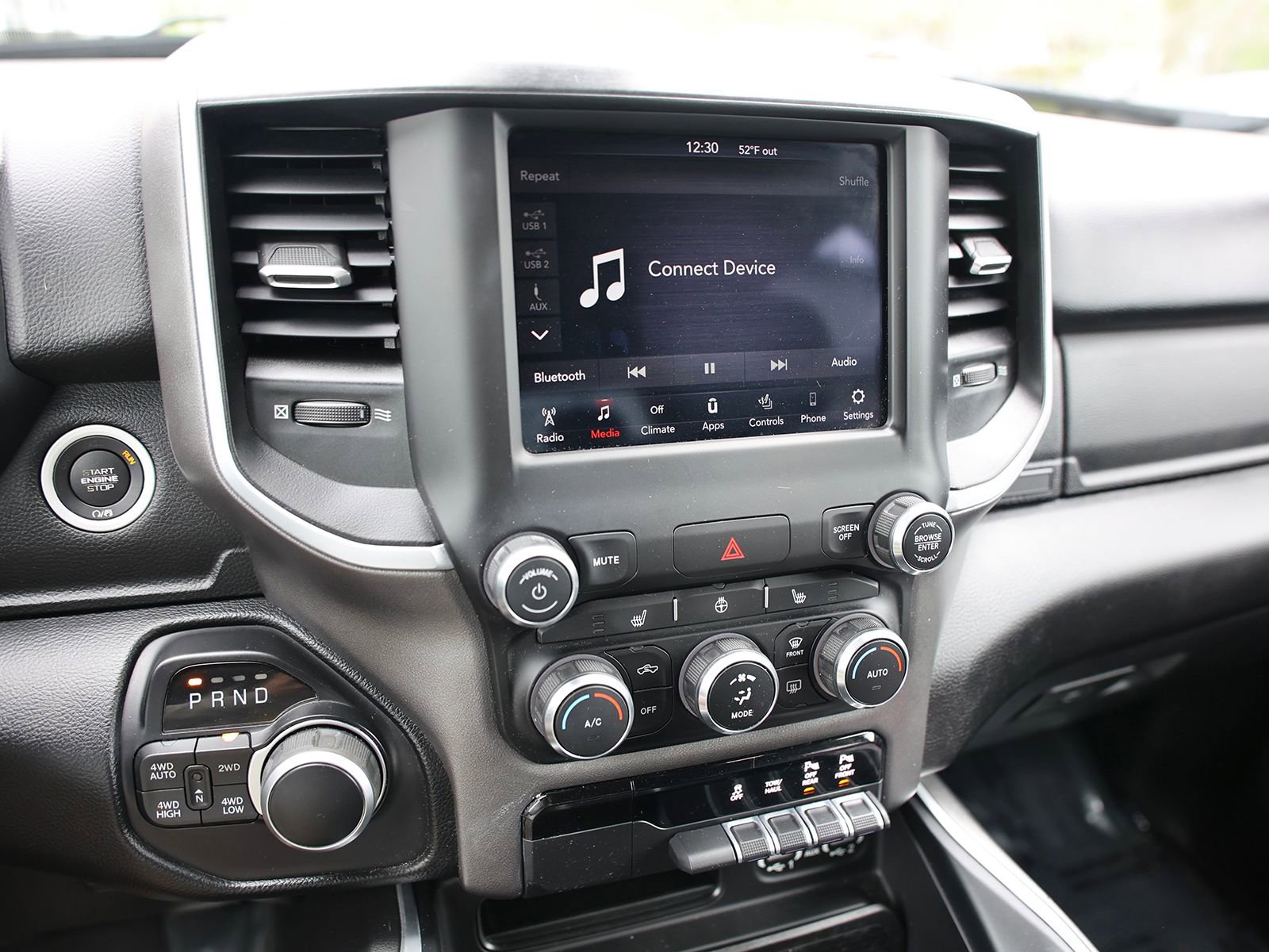 Used 2021 RAM 1500 Big Horn AWD/4WD image 24