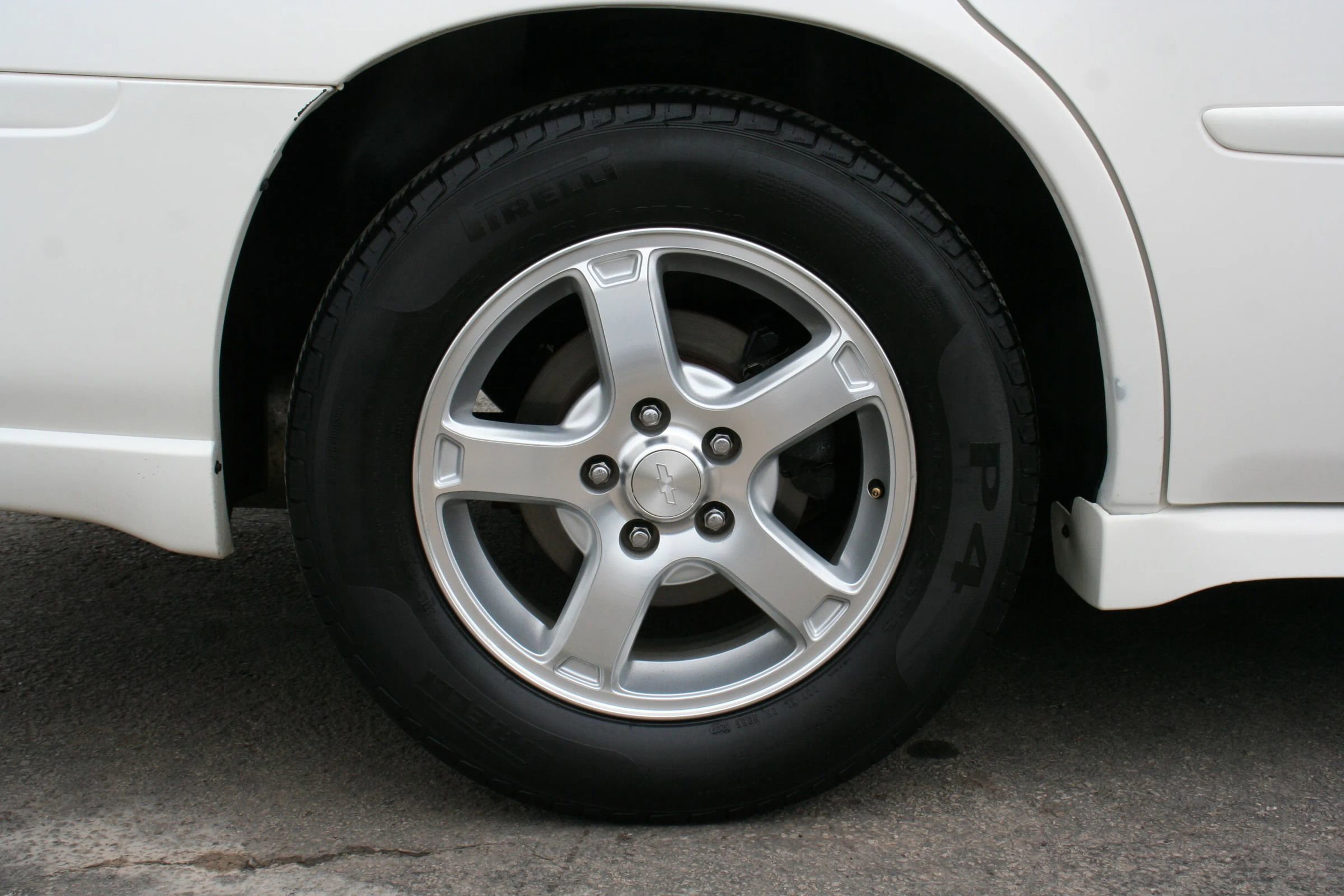 Used 2005 Chevrolet Impala LS w/ Sun And Sound Package image 9