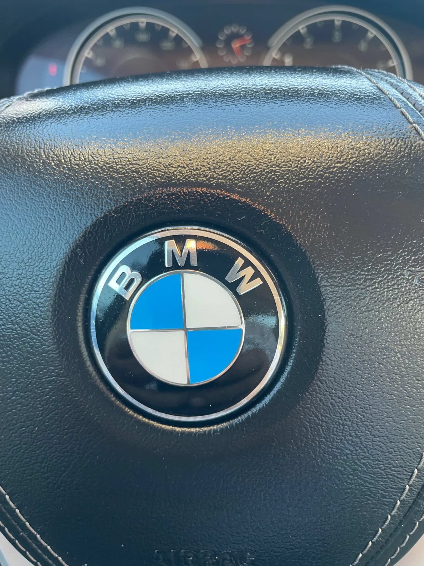 Used 2018 BMW 740i RWD image 26