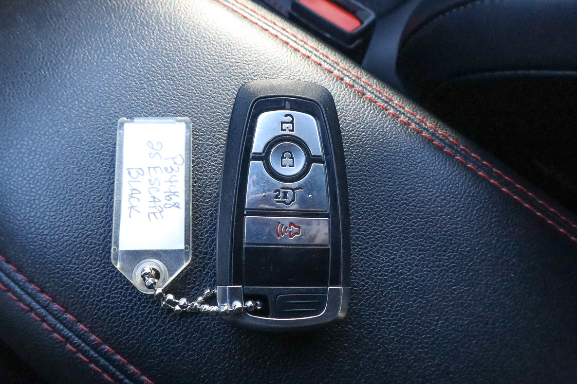Used 2025 Ford Escape ST-Line AWD/4WD image 28