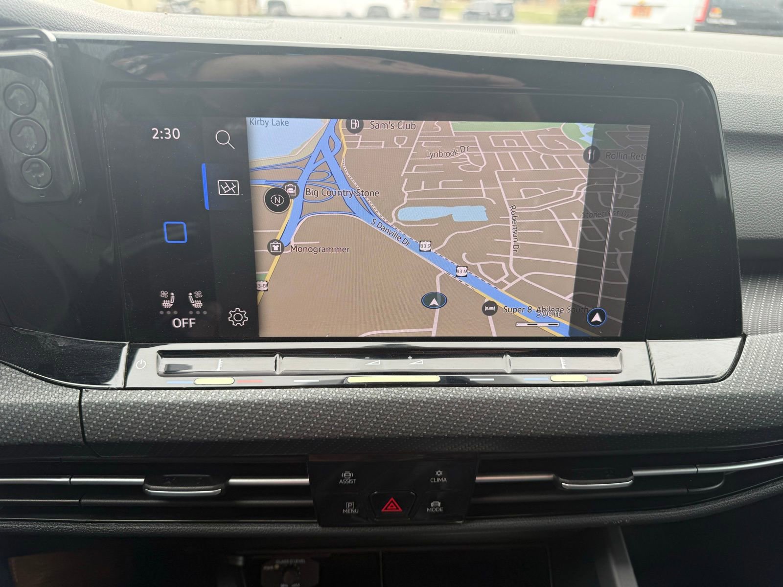 Used 2022 Volkswagen Golf R image 18