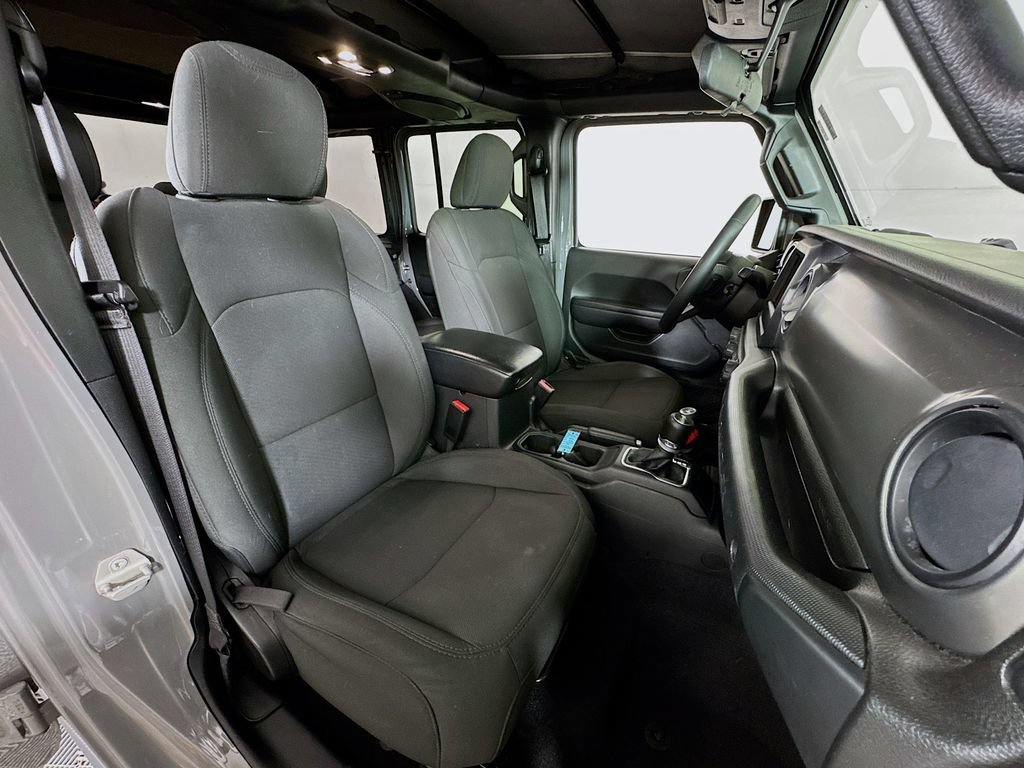Used 2023 Jeep Wrangler Unlimited AWD/4WD image 25