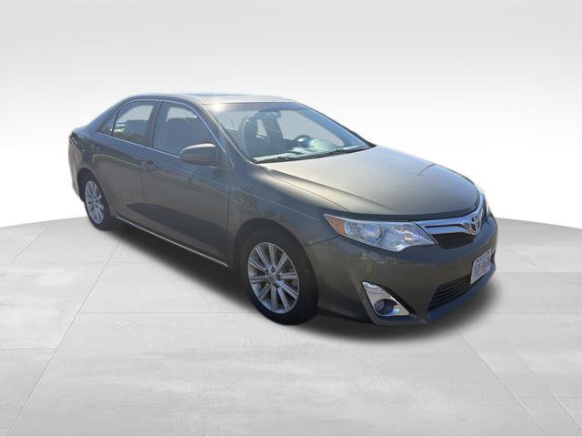 Used 2012 Toyota Camry XLE w/ Leather Pkg FWD image 11