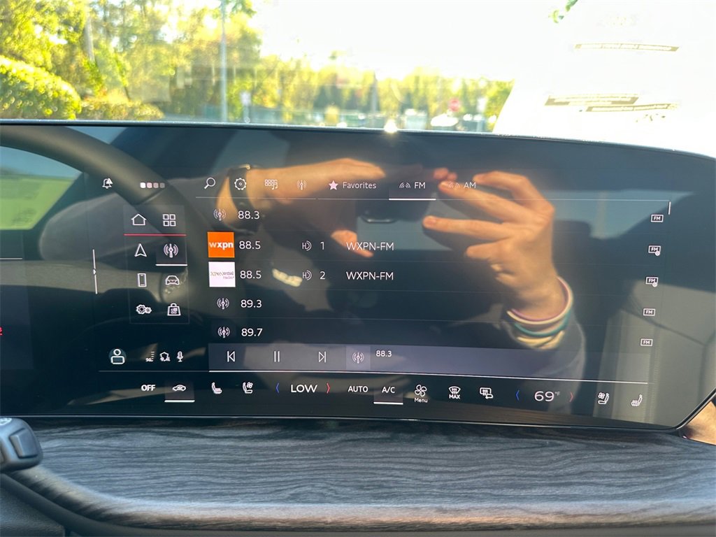 New 2025 Audi Q5 2.0T Premium Plus image 16