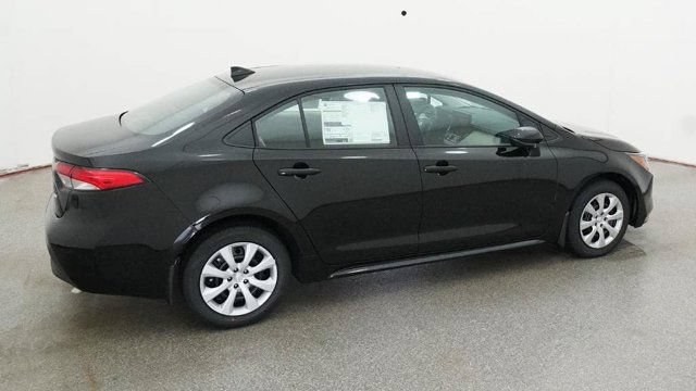 New 2026 Toyota Corolla LE FWD image 9