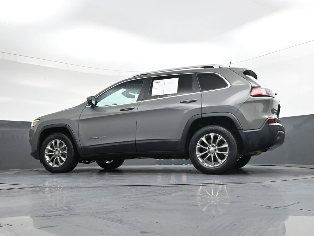Used 2020 Jeep Cherokee Latitude Plus w/ Comfort/Convenience Group image 40