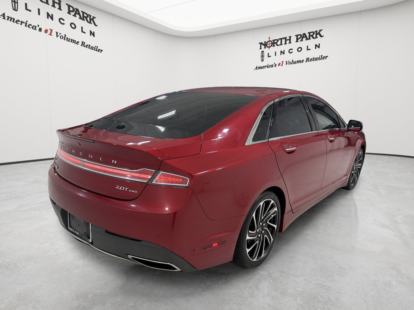 Used 2020 Lincoln MKZ Reserve AWD/4WD image 5