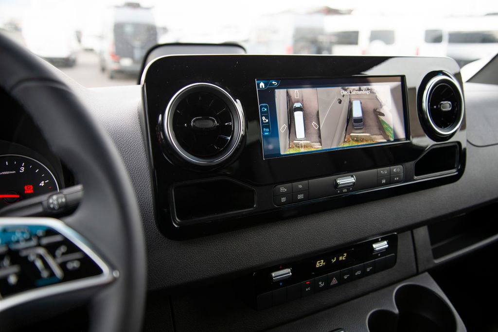 New 2026 Mercedes-Benz Sprinter 2500 image 19