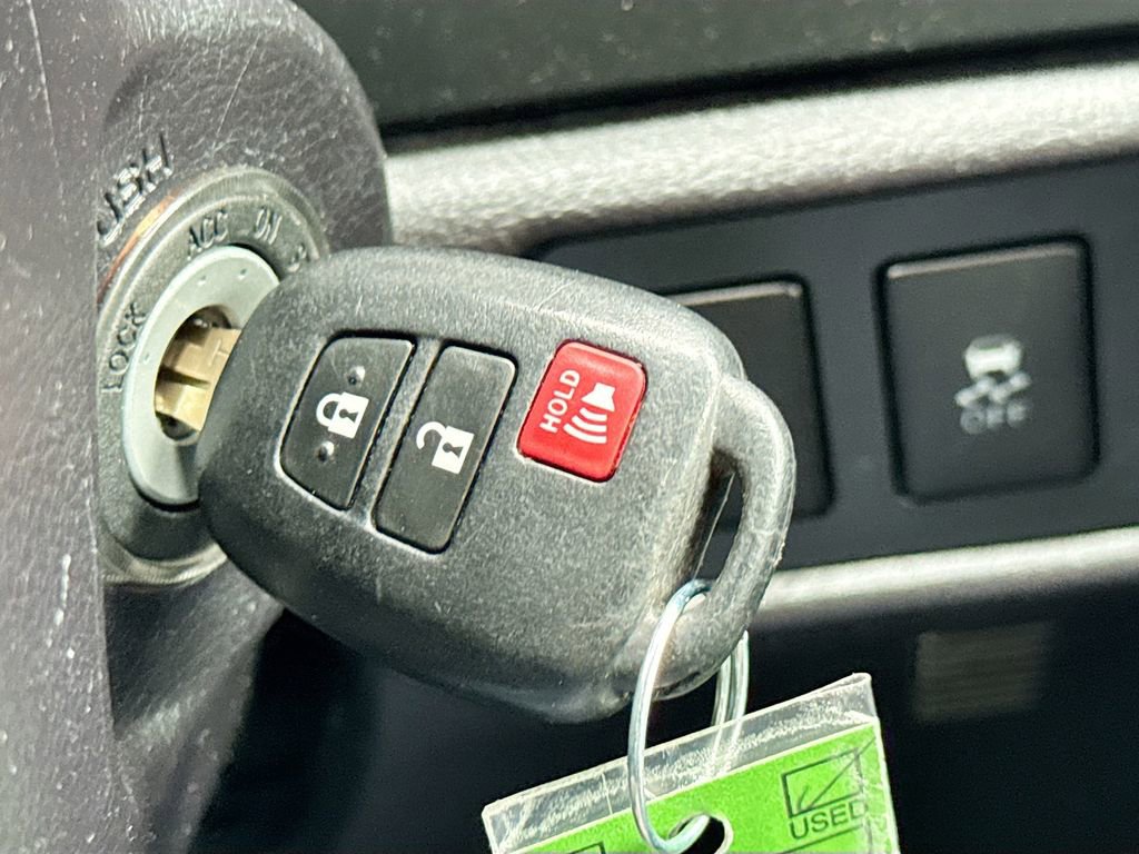 Used 2018 Toyota Sequoia TRD Sport AWD/4WD image 20