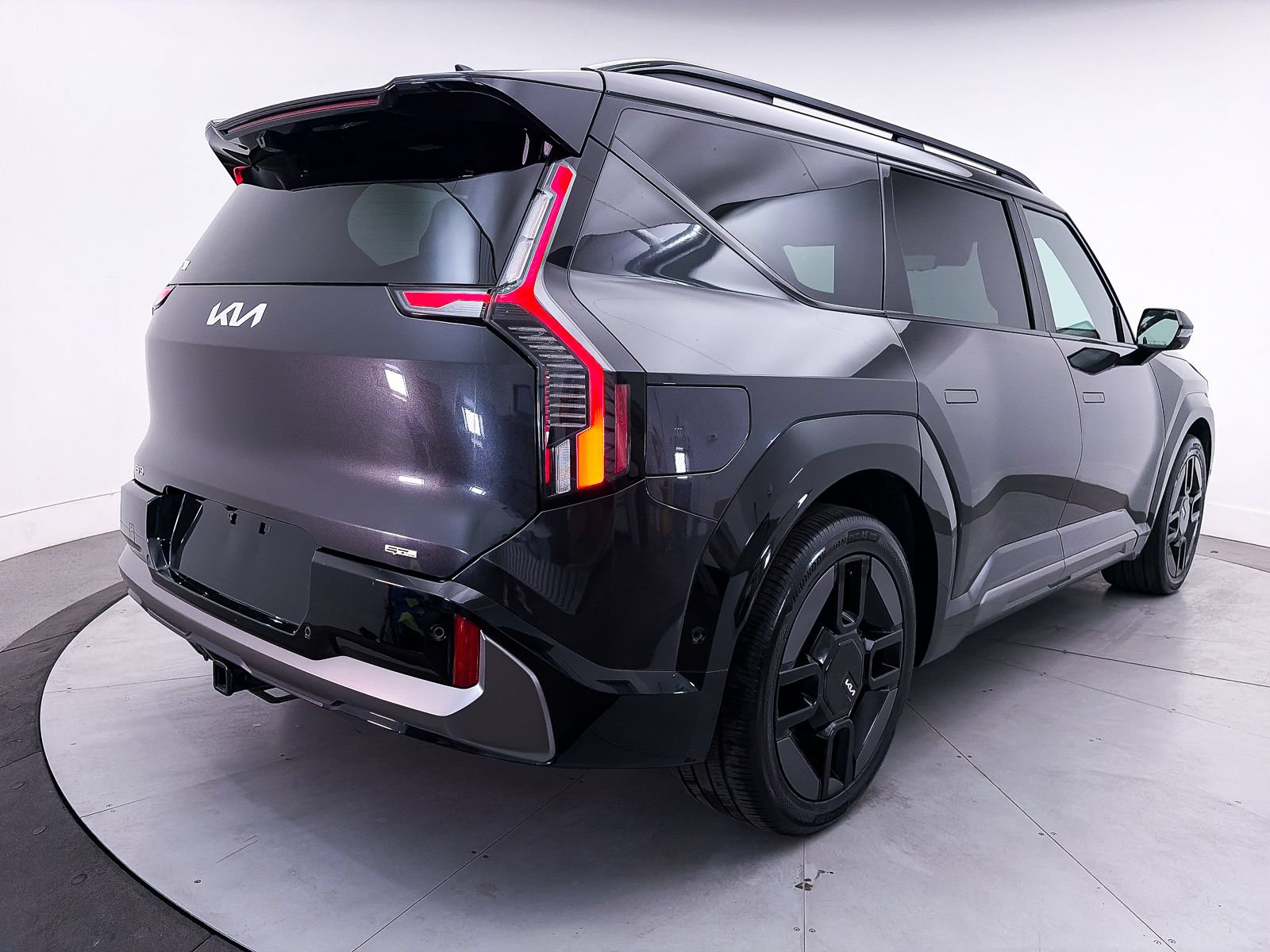 Used 2024 Kia EV9 GT-Line AWD/4WD image 17