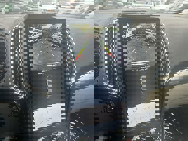 Used 2024 Ford Edge Titanium image 24