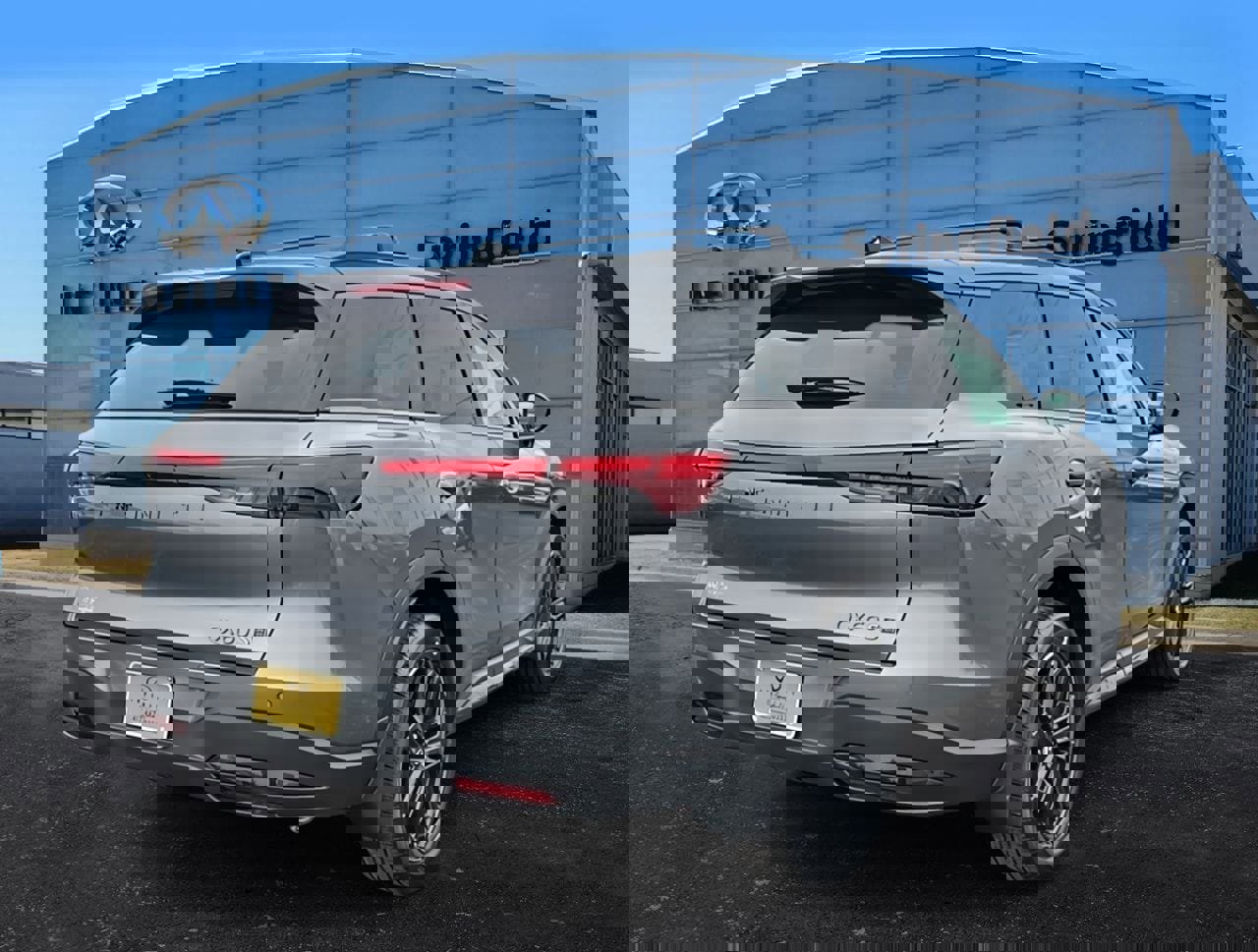 New 2026 INFINITI QX60 Sport w/ Dark Cargo Package image 6