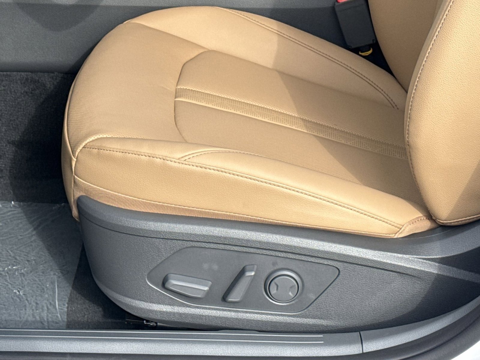 New 2026 Hyundai Sonata Limited image 14