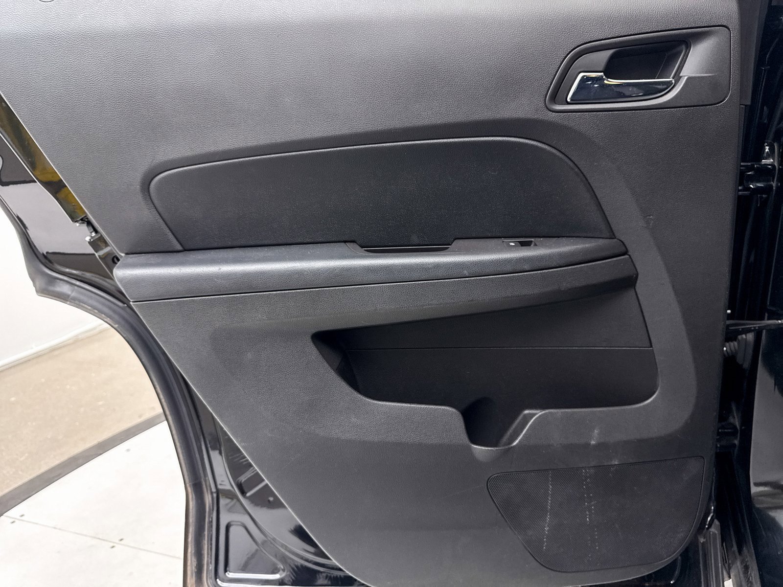 Used 2017 GMC Terrain SLT w/ Open Road Package image 31