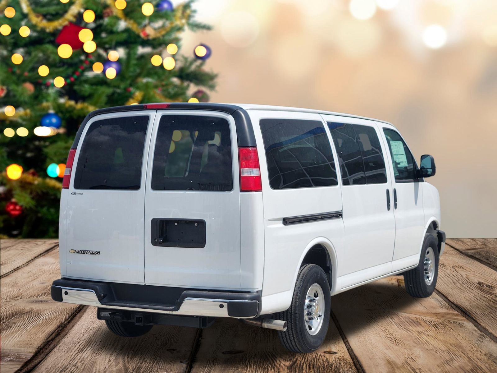 New 2024 Chevrolet Express 2500 image 6