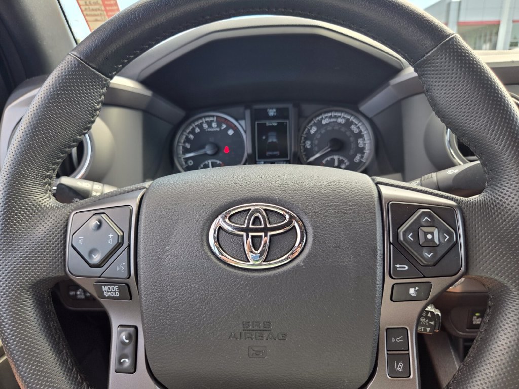 Certified 2023 Toyota Tacoma TRD Off-Road w/ TRD Premium Off Road Package AWD/4WD image 21
