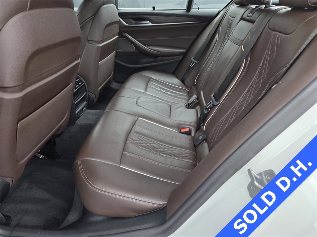Used 2020 BMW 540i xDrive w/ Executive Package image 31