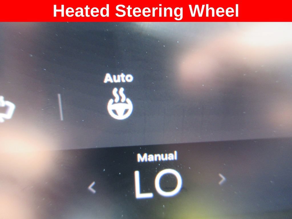 Used 2024 Tesla Model Y Performance AWD/4WD image 33
