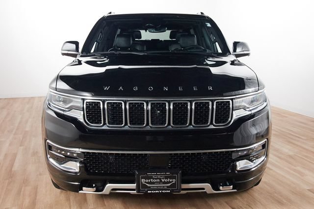Used 2024 Jeep Wagoneer Series II w/ Convenience Group I AWD/4WD image 2