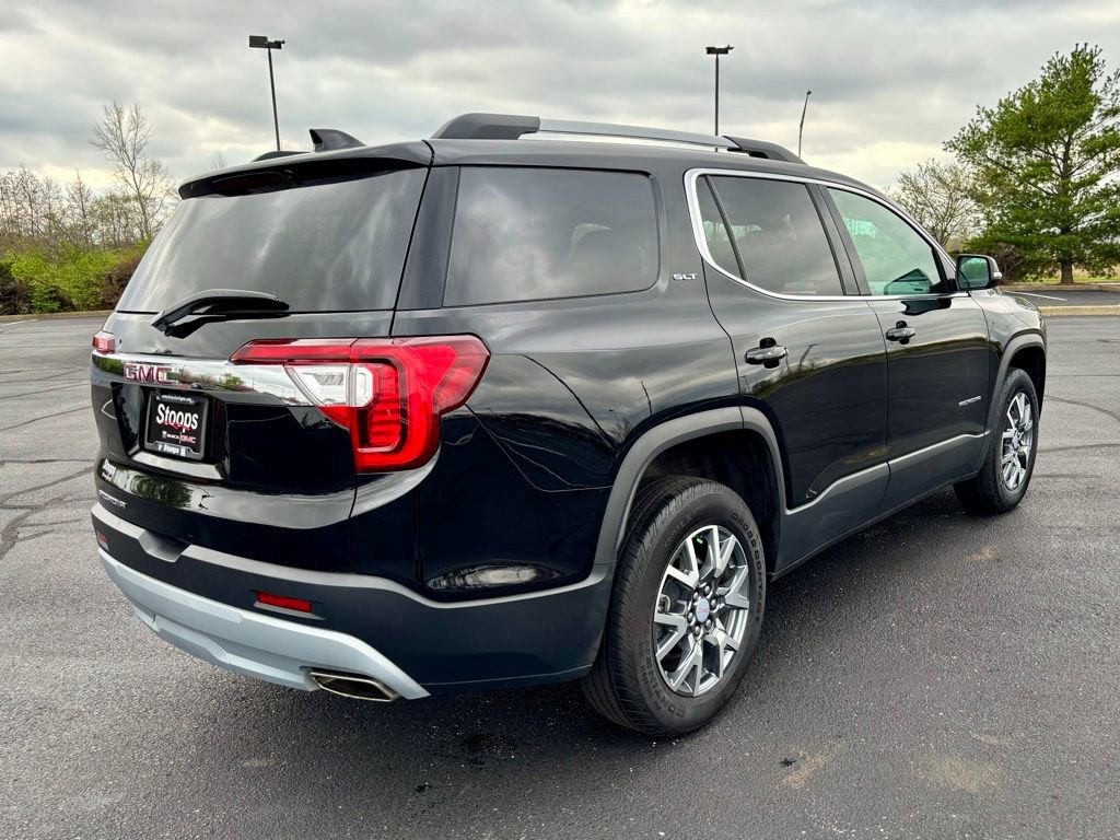 Used 2023 GMC Acadia SLT w/ Preferred Package image 8