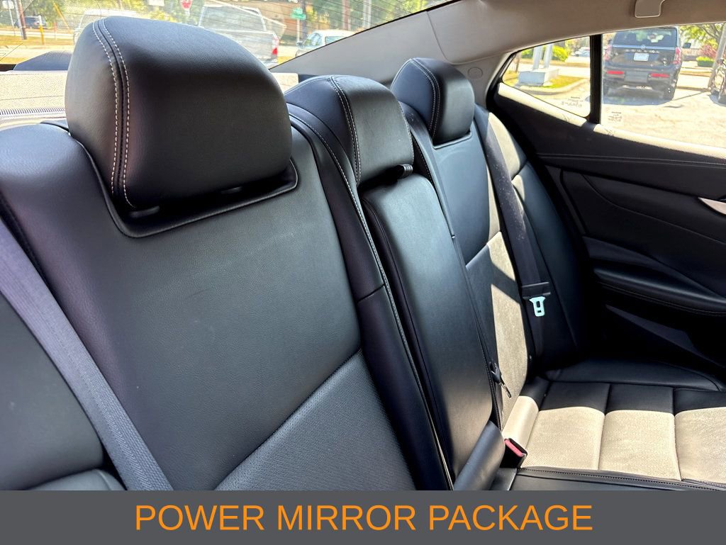 Used 2023 Nissan Maxima SV w/ Floor Mat Group FWD image 12