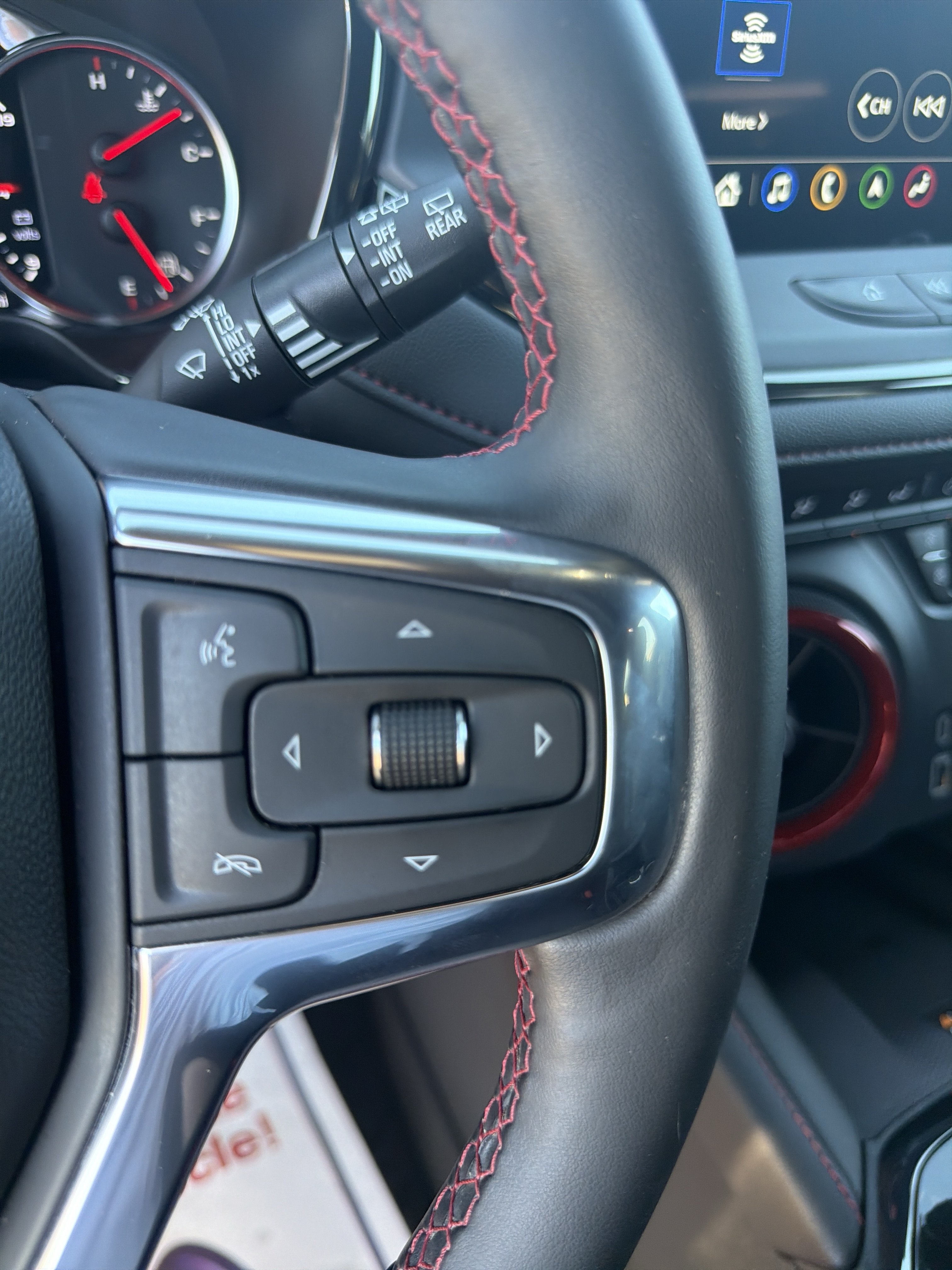 Used 2023 Chevrolet Blazer RS w/ Driver Confidence II Package FWD image 24