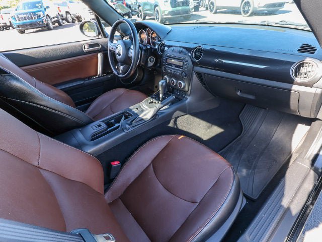 Used 2014 MAZDA MX-5 Miata Grand Touring w/ Premium Package RWD image 21