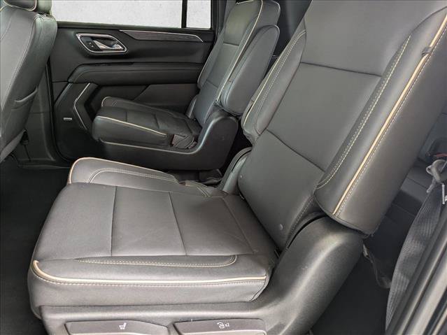 Used 2023 GMC Yukon XL SLT RWD image 19