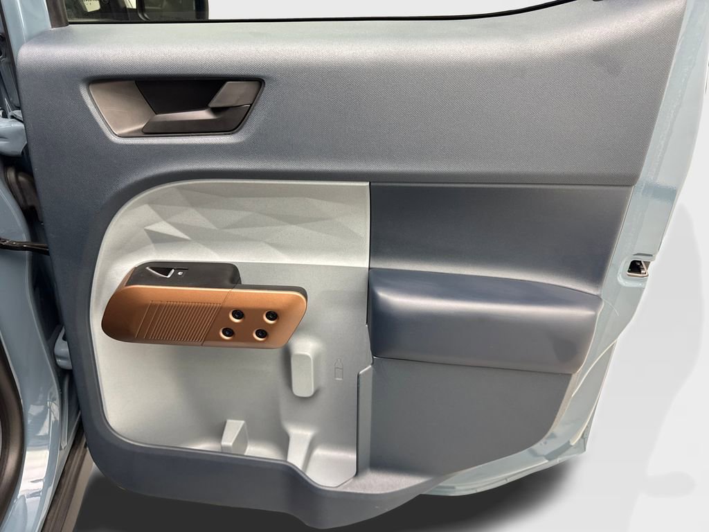 Used 2022 Ford Maverick Lariat w/ Lariat Luxury Package image 42