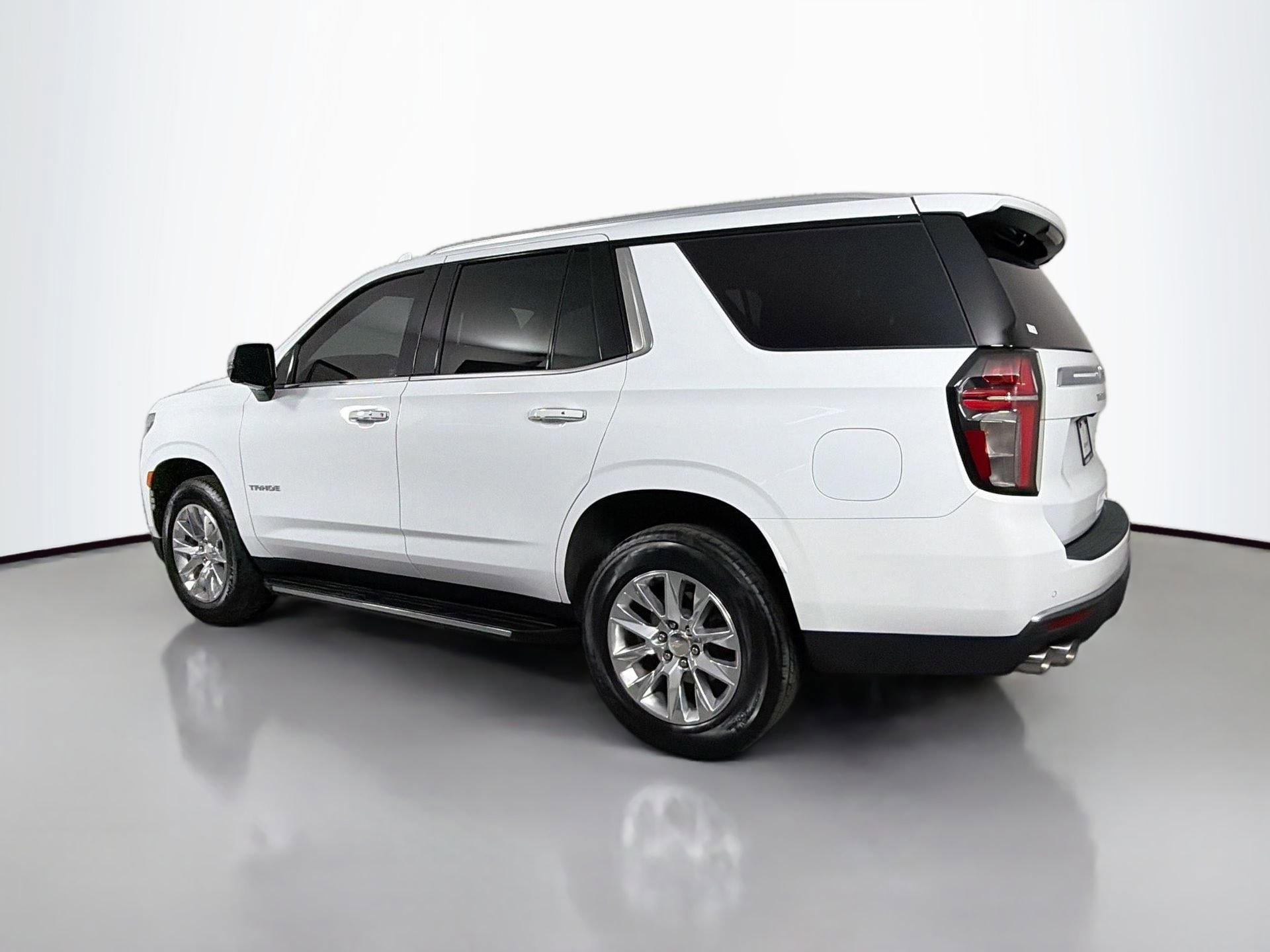 Used 2023 Chevrolet Tahoe Premier image 8