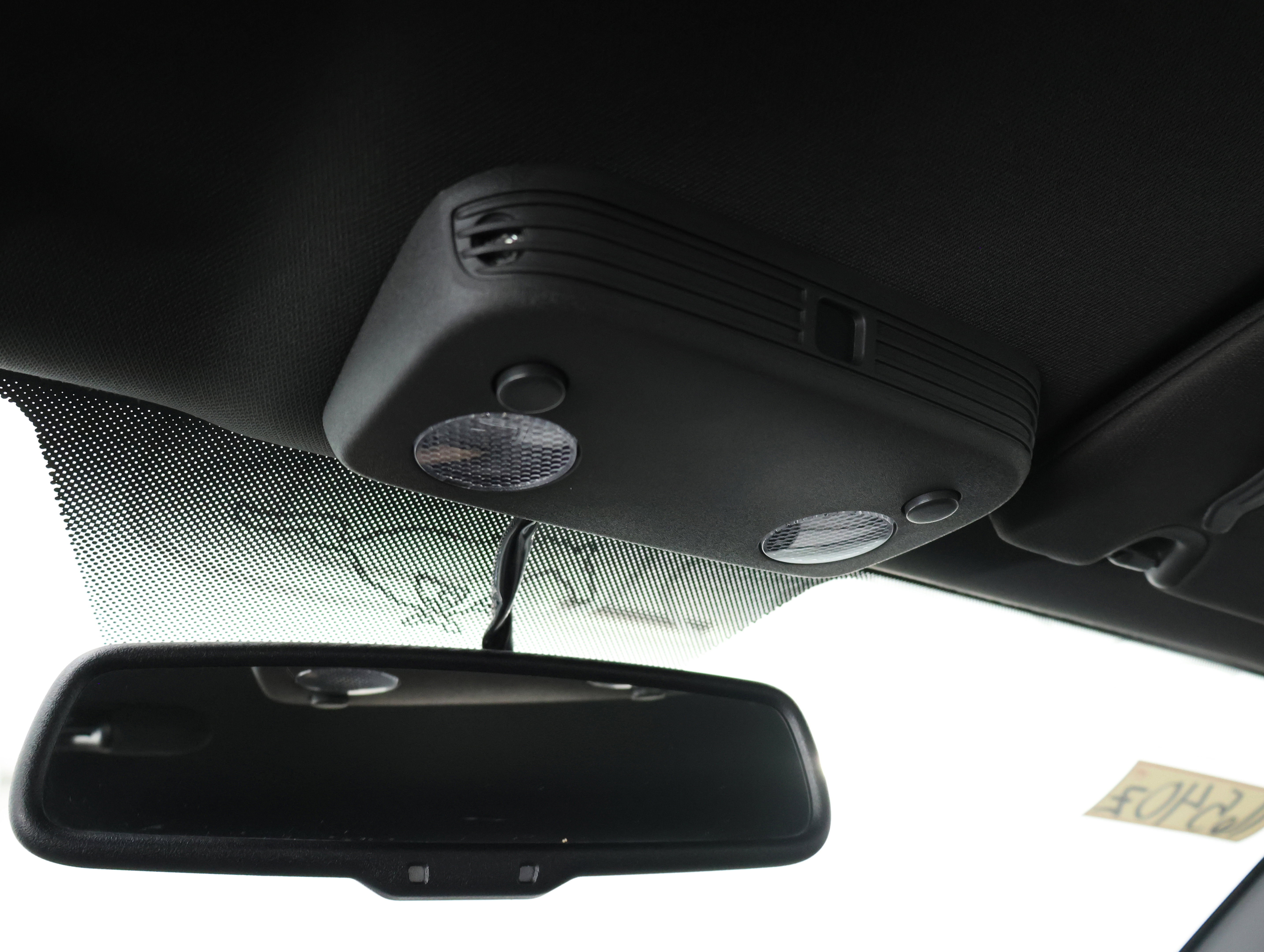 Used 2012 Ford Mustang GT Premium w/ HID Headlamps & Security Pkg RWD image 12