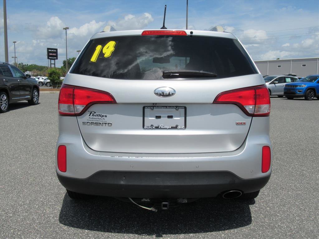 Used 2014 Kia Sorento LX image 6