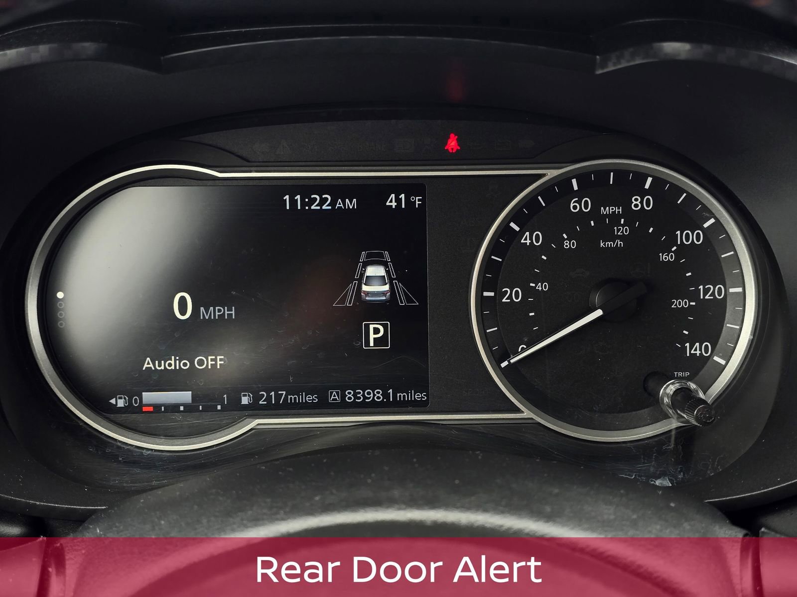 Used 2024 Nissan Versa SR FWD image 17
