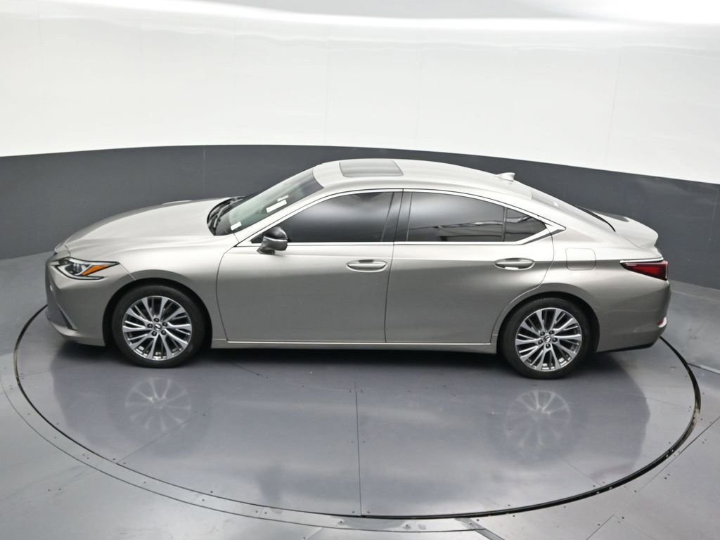 Used 2019 Lexus ES 350 w/ Premium Package FWD image 20